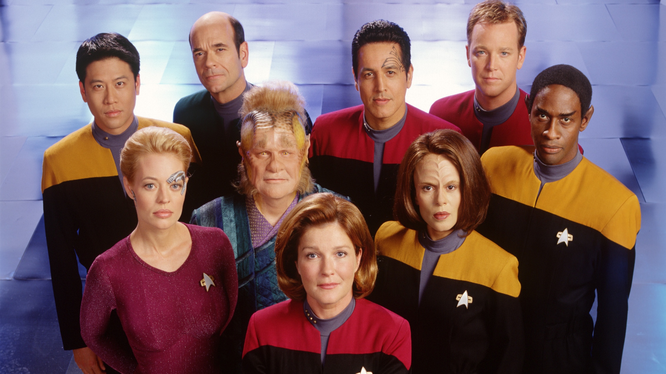 Explore the Delta Quadrant With Star Trek: Voyager’s 20 Best Episodes