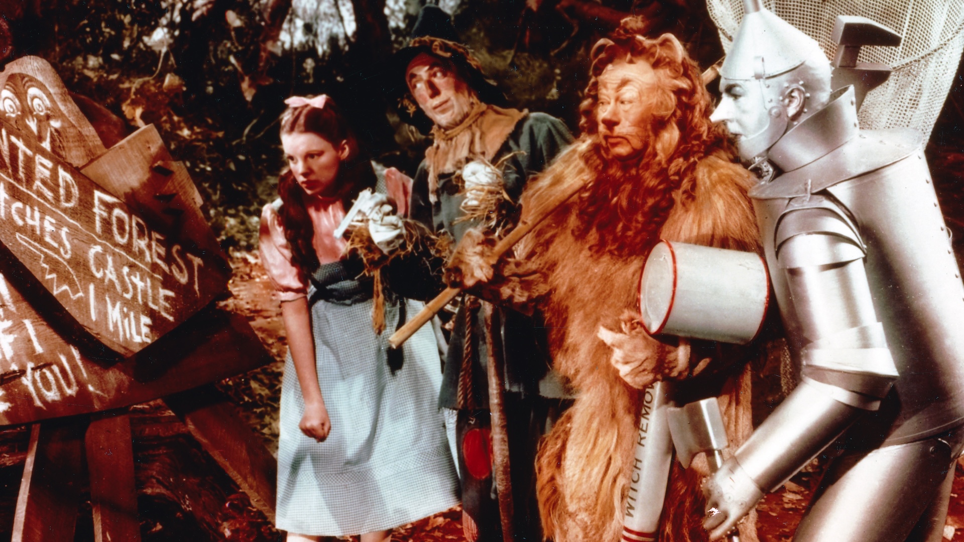 Wicked Director Teases Big Name For Cowardly Lion Casting