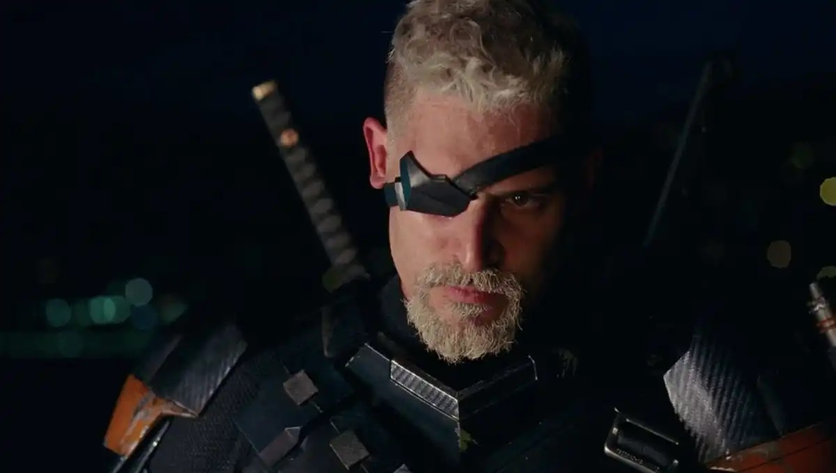 Zack Snyder Ignites DCEU Fan Base With New Deathstroke Image