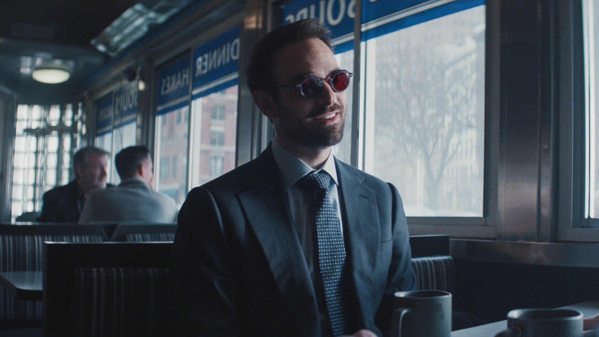 Daredevil’s Charlie Cox Insists He’s Not in Spider-Man Movie, Just Like Tobey Maguire and Andrew Garfield Did
