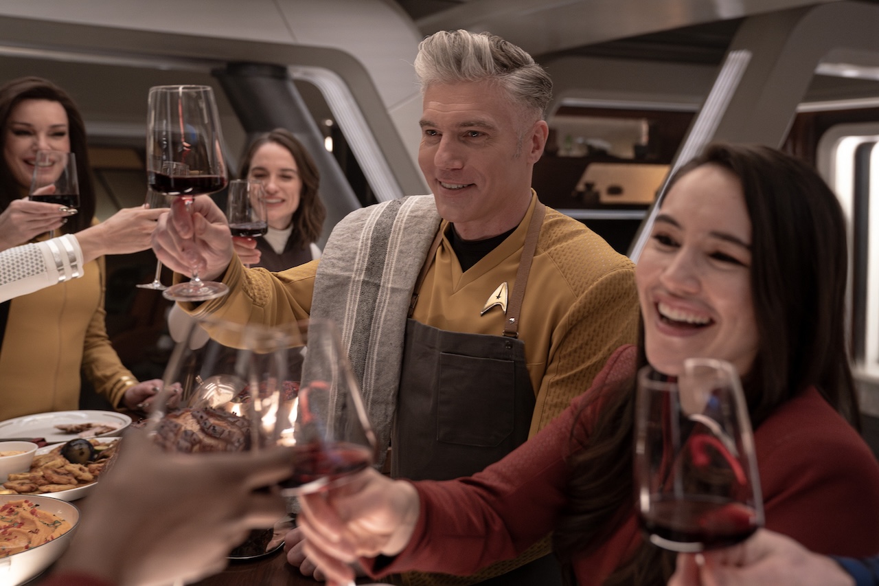 Star Trek: Strange New Worlds Writer Downplays Season 3 Criticism