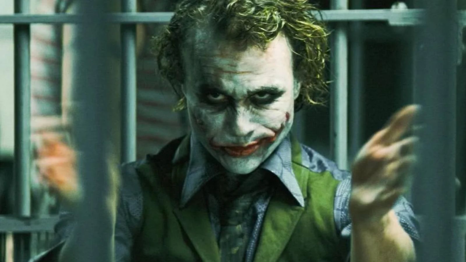 15 Improvised Movie Scenes That Went On to Steal the Show