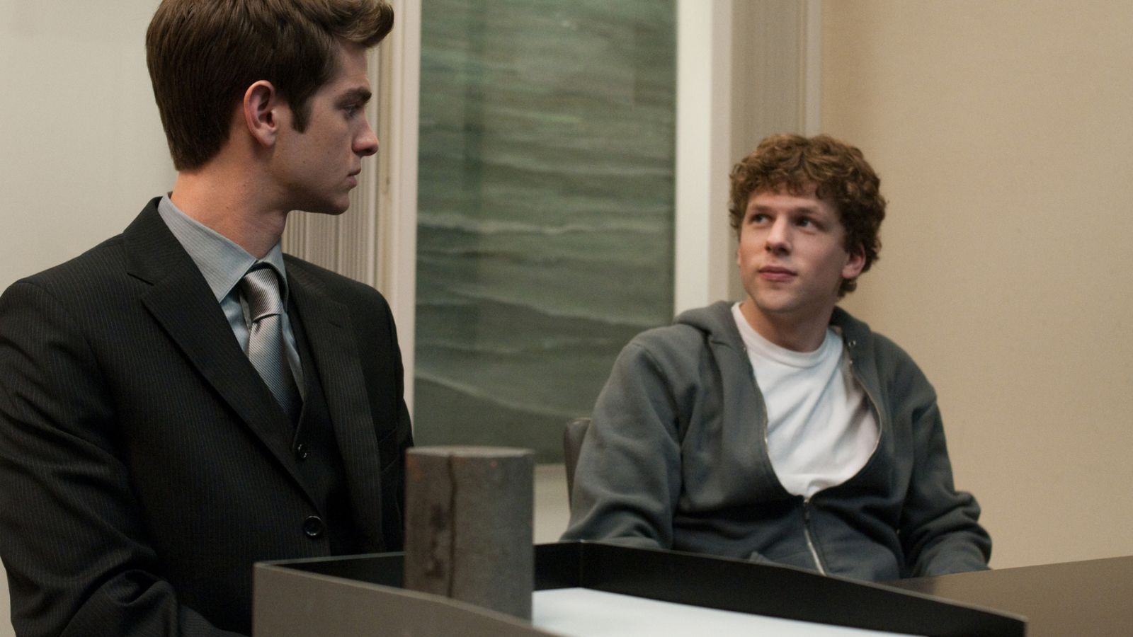 15 Movies That Accidentally Predicted Things That Actually Happened